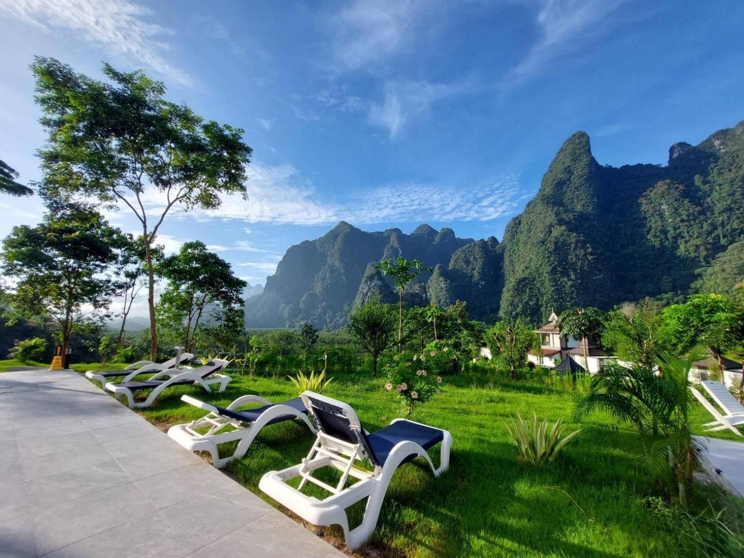 Magical Mountain View Resort Khao Sok National Park Exterior photo